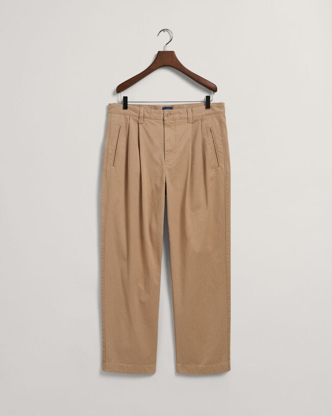 Relaxed fit chinos med veck