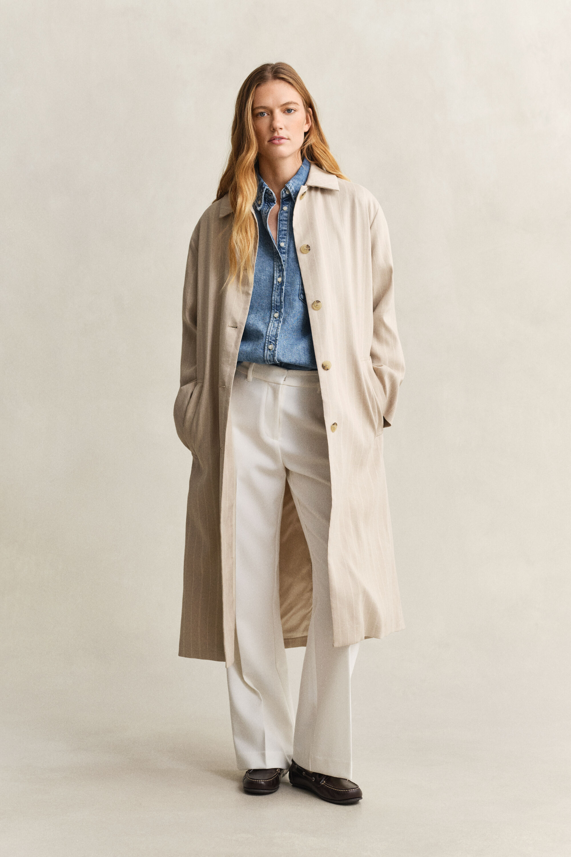 Broderad denimskjorta