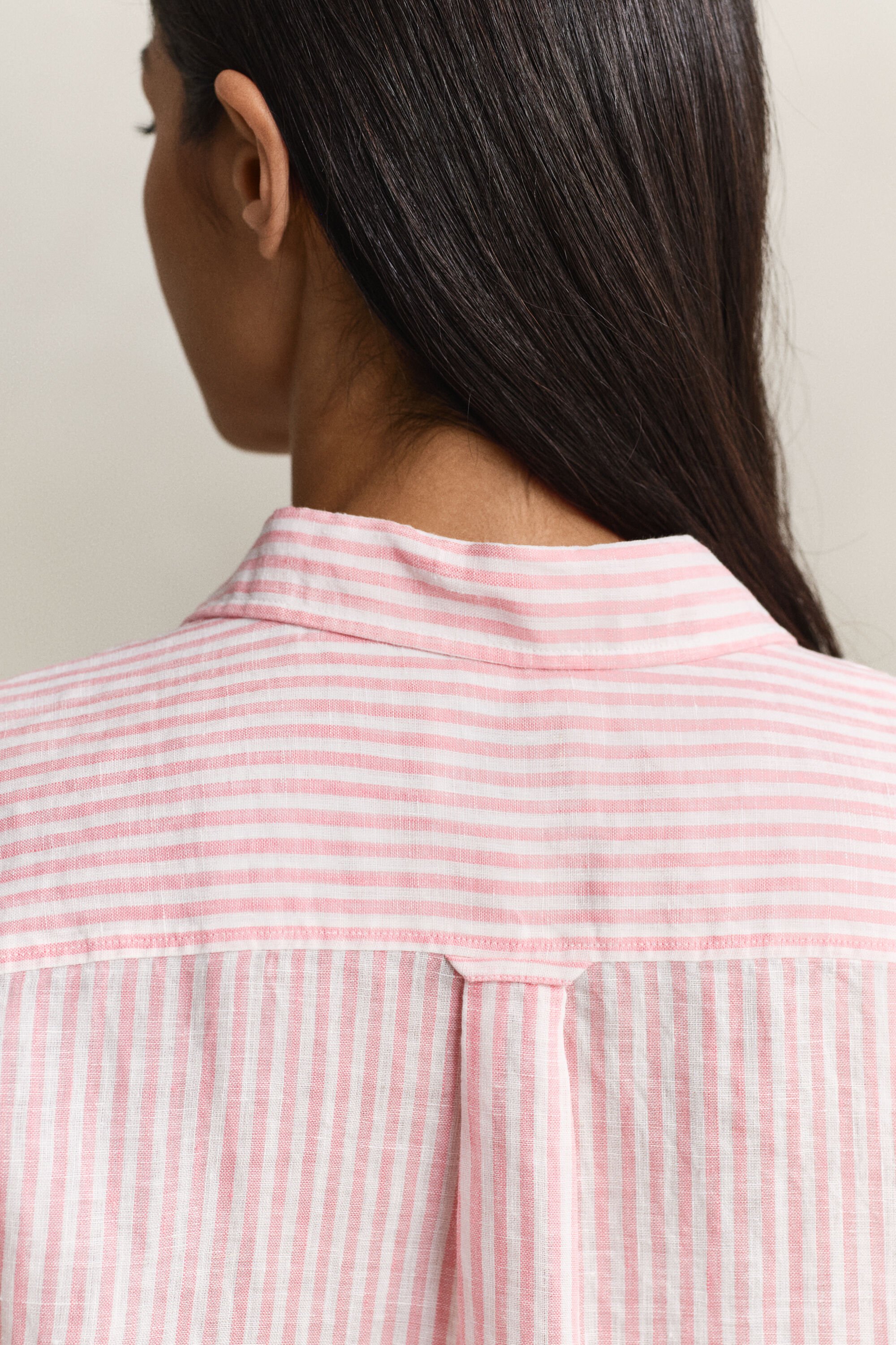 Regular fit randig linneskjorta