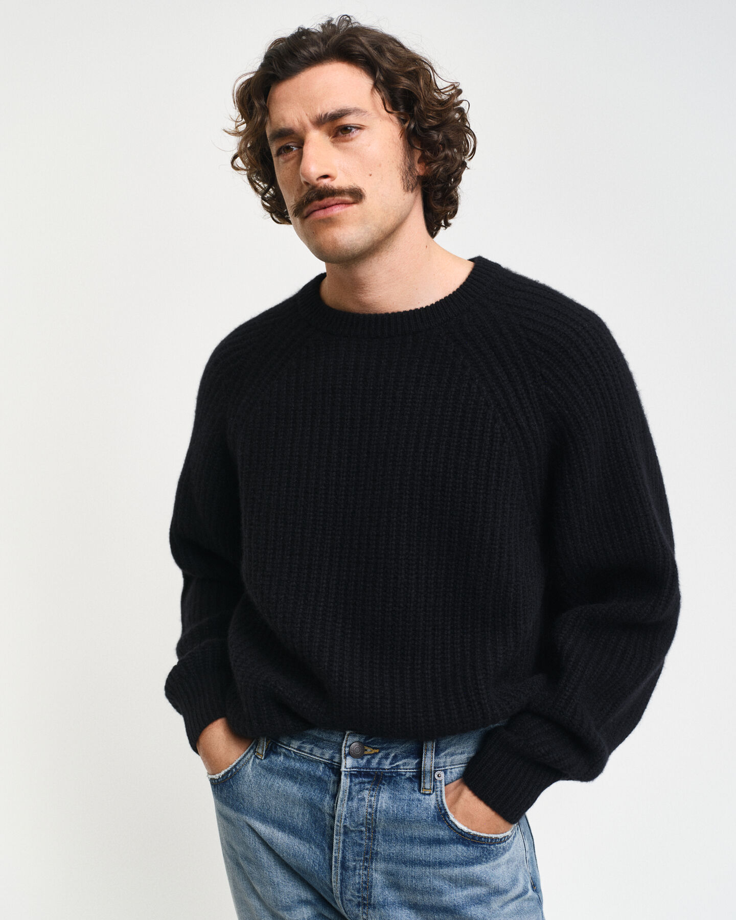 Rundhalsad kashmirtr&ouml;ja