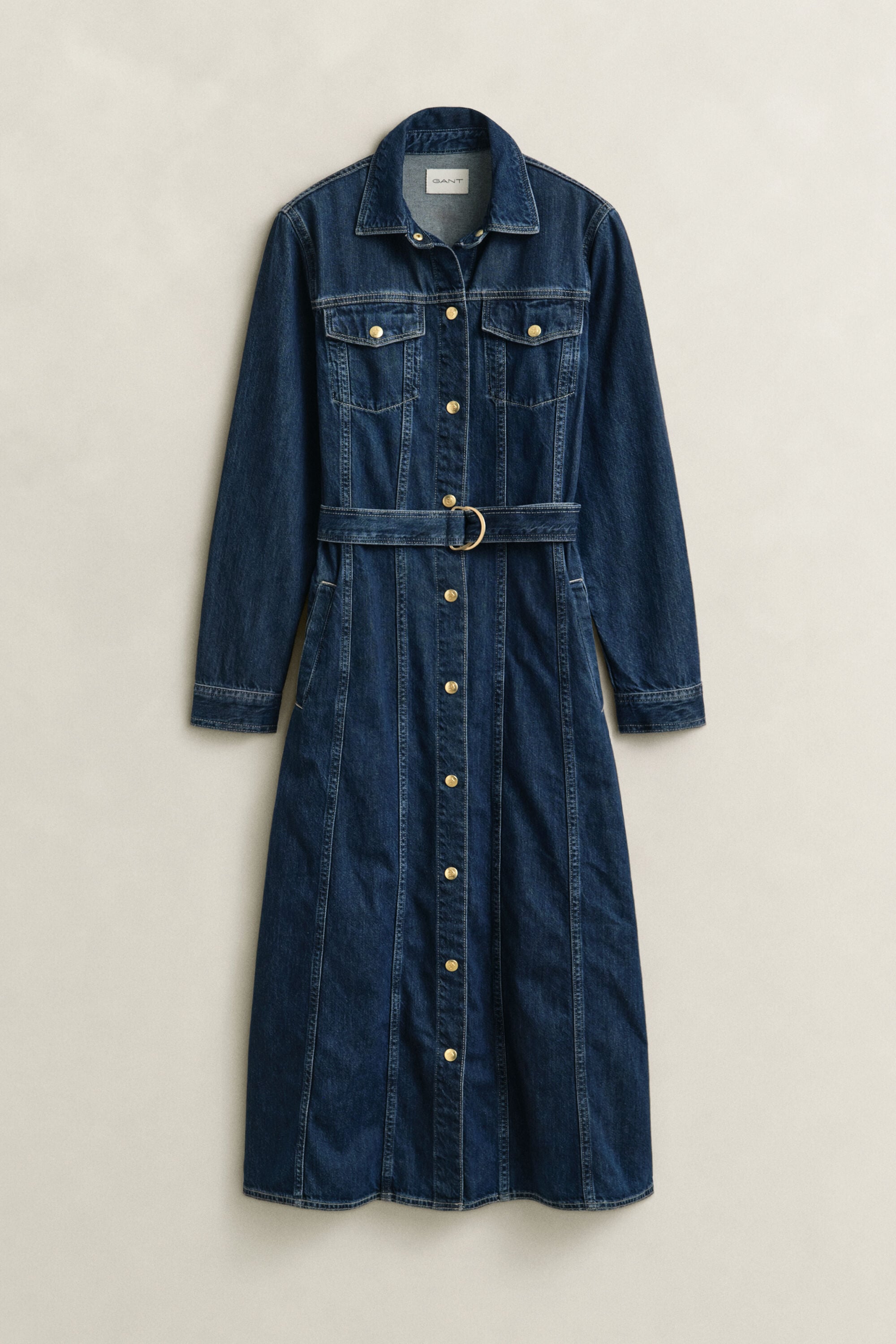 Midiklänning i denim med bälte