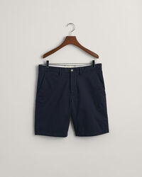 Seasonal Essential Regular fit Archive Shield chinosshorts