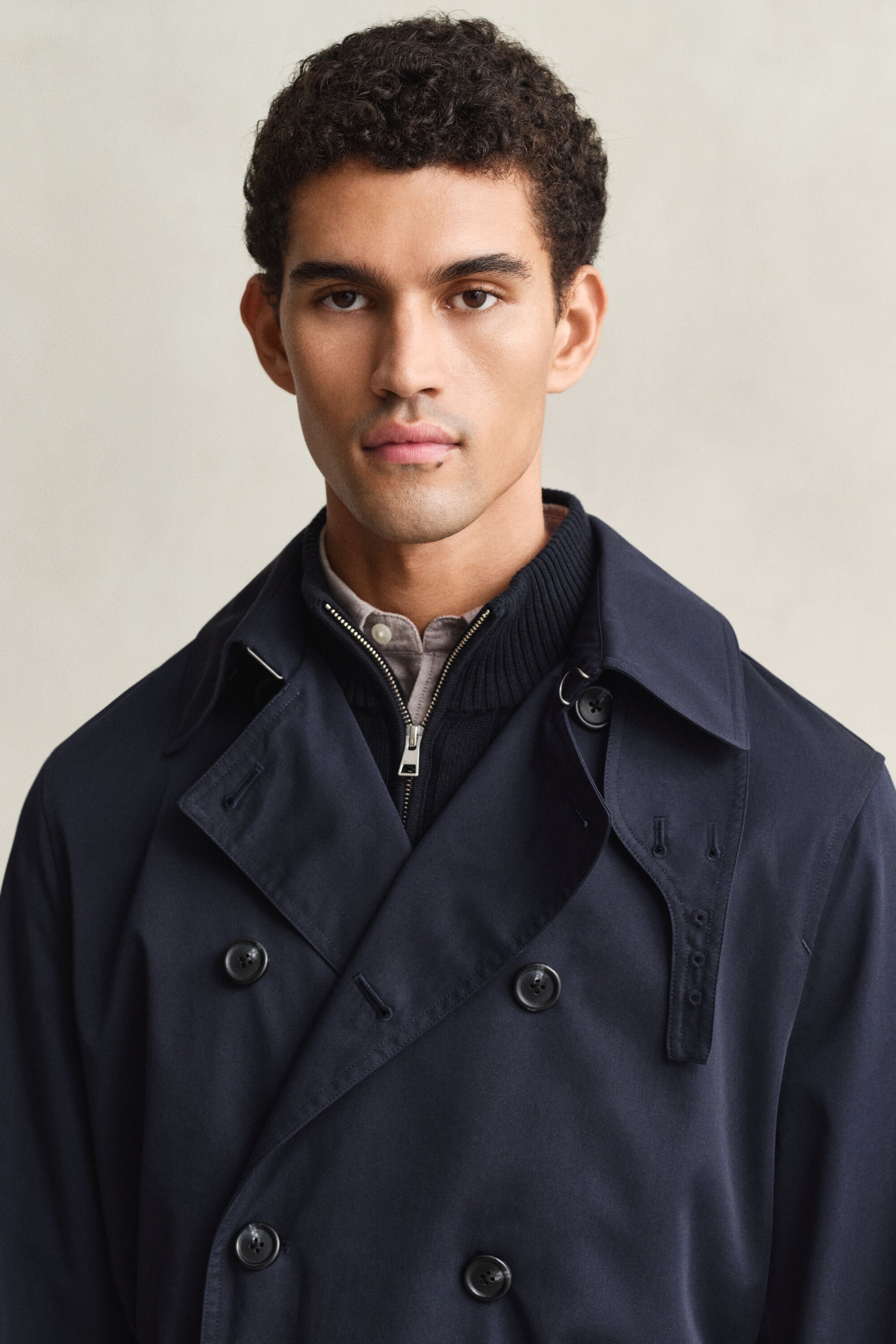 Trenchcoat i bomullsblandning