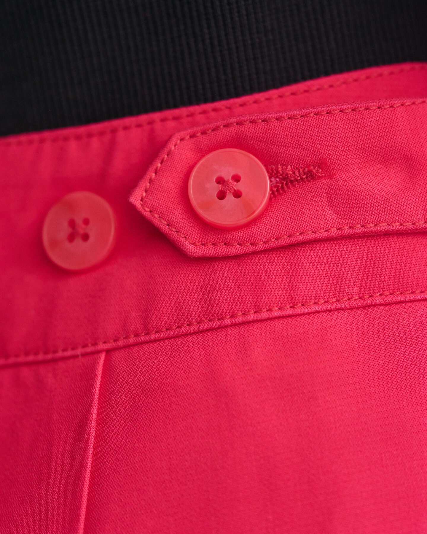 L&aring;nga b&ouml;ljande shorts