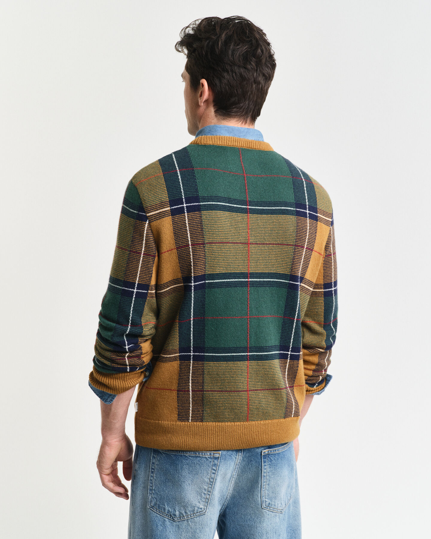 Rutig tr&ouml;ja med rund halsringning