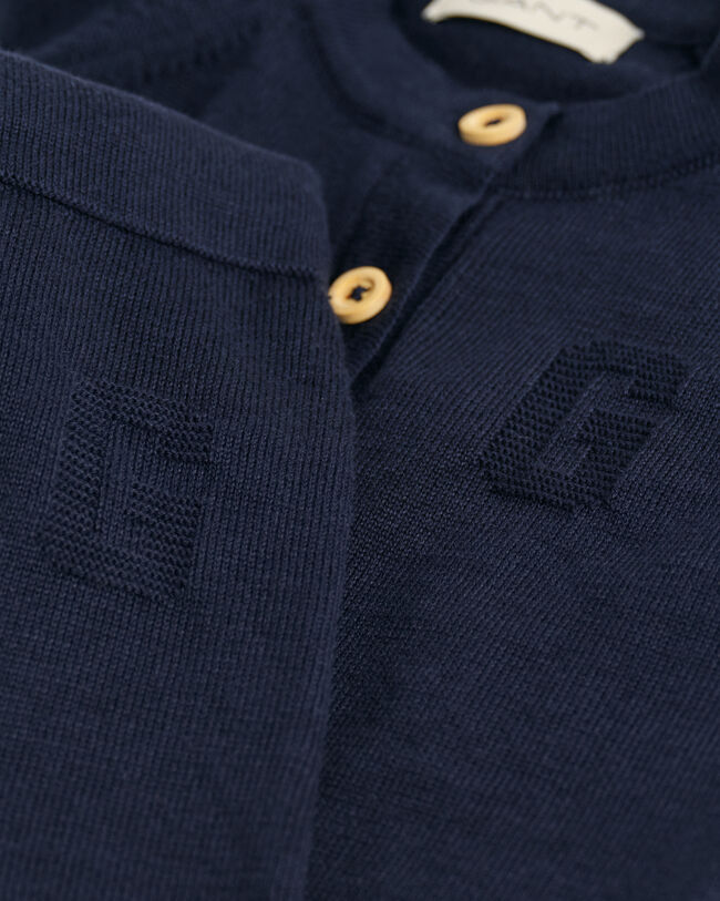 G&aring;voset med kofta och byxor f&ouml;r baby