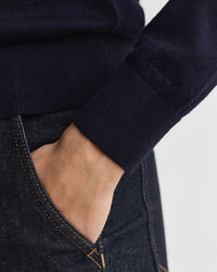 Tunn rundhalsad kofta