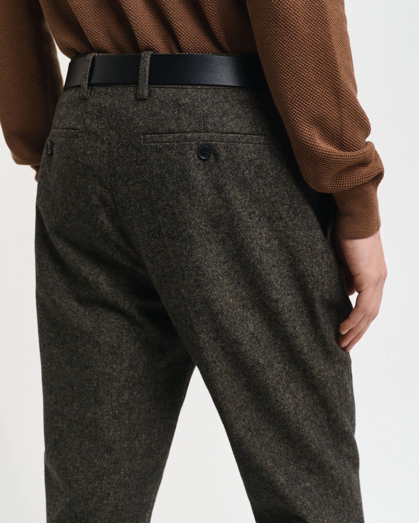 Slim fit kostymbyxor i donegalgarn