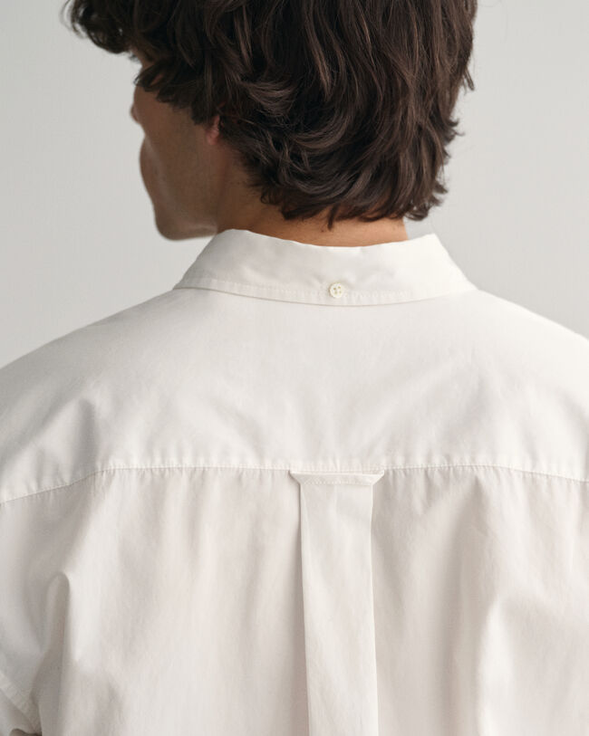 Relaxed fit poplinskjorta