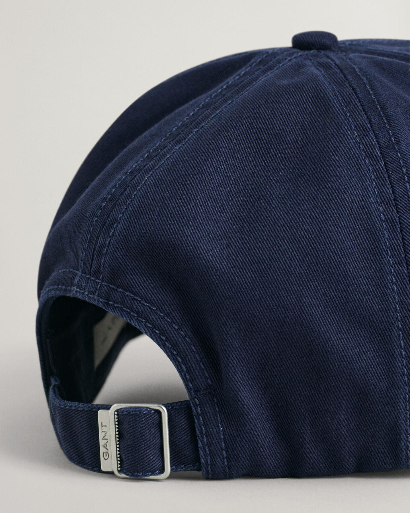 Teens Tonal Shield keps