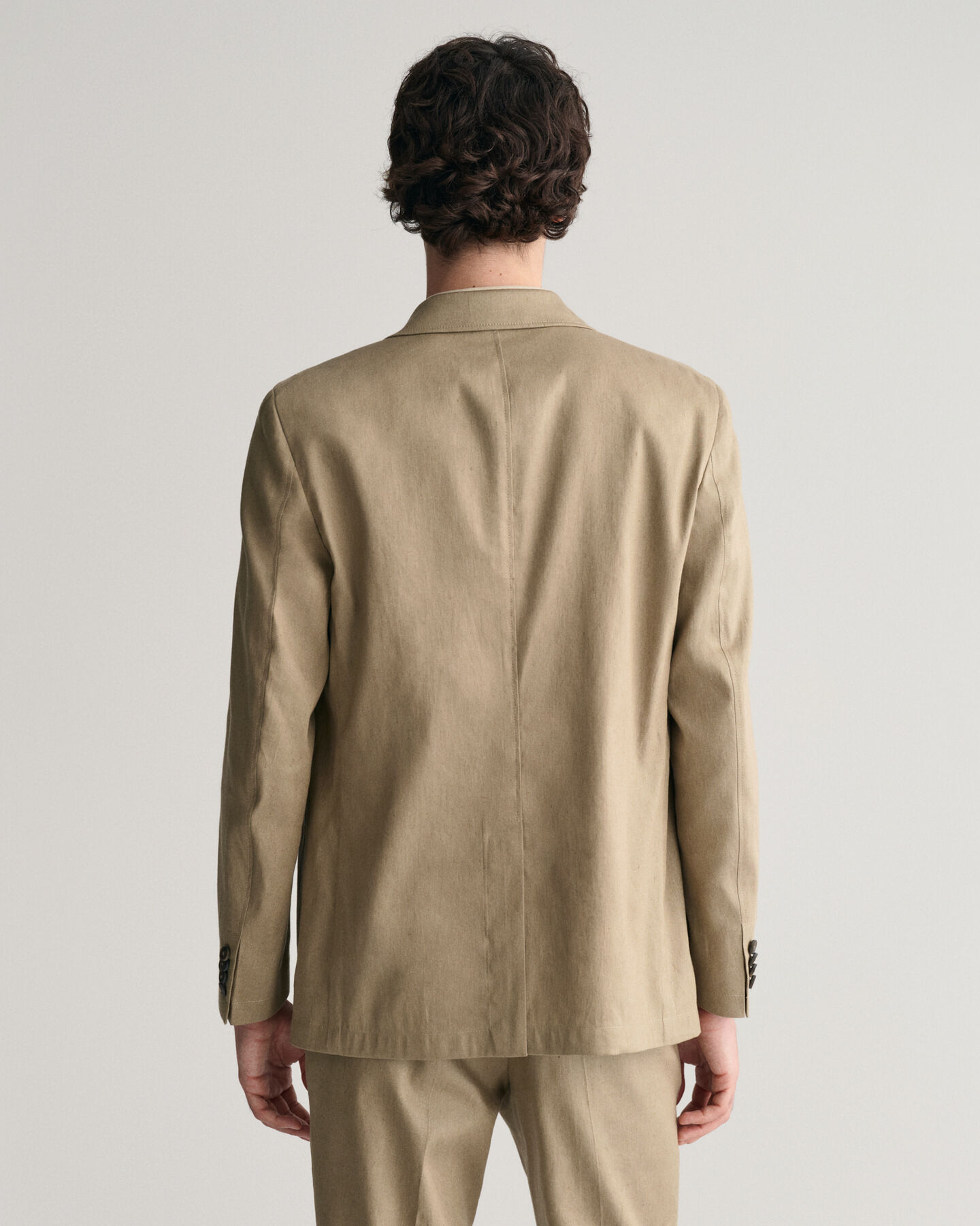 Kostymkavaj i bomull och linne