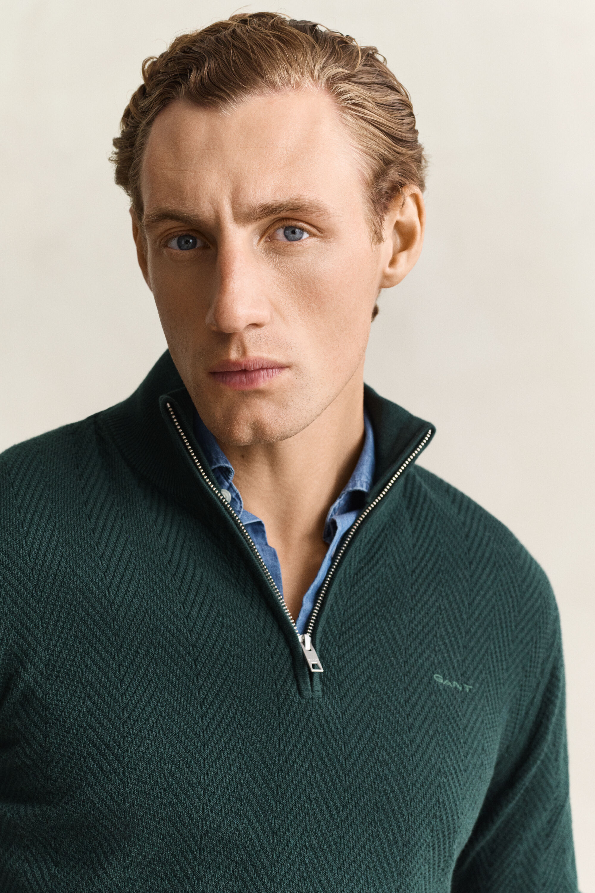 Fiskbensmönstrad half-zip tröja
