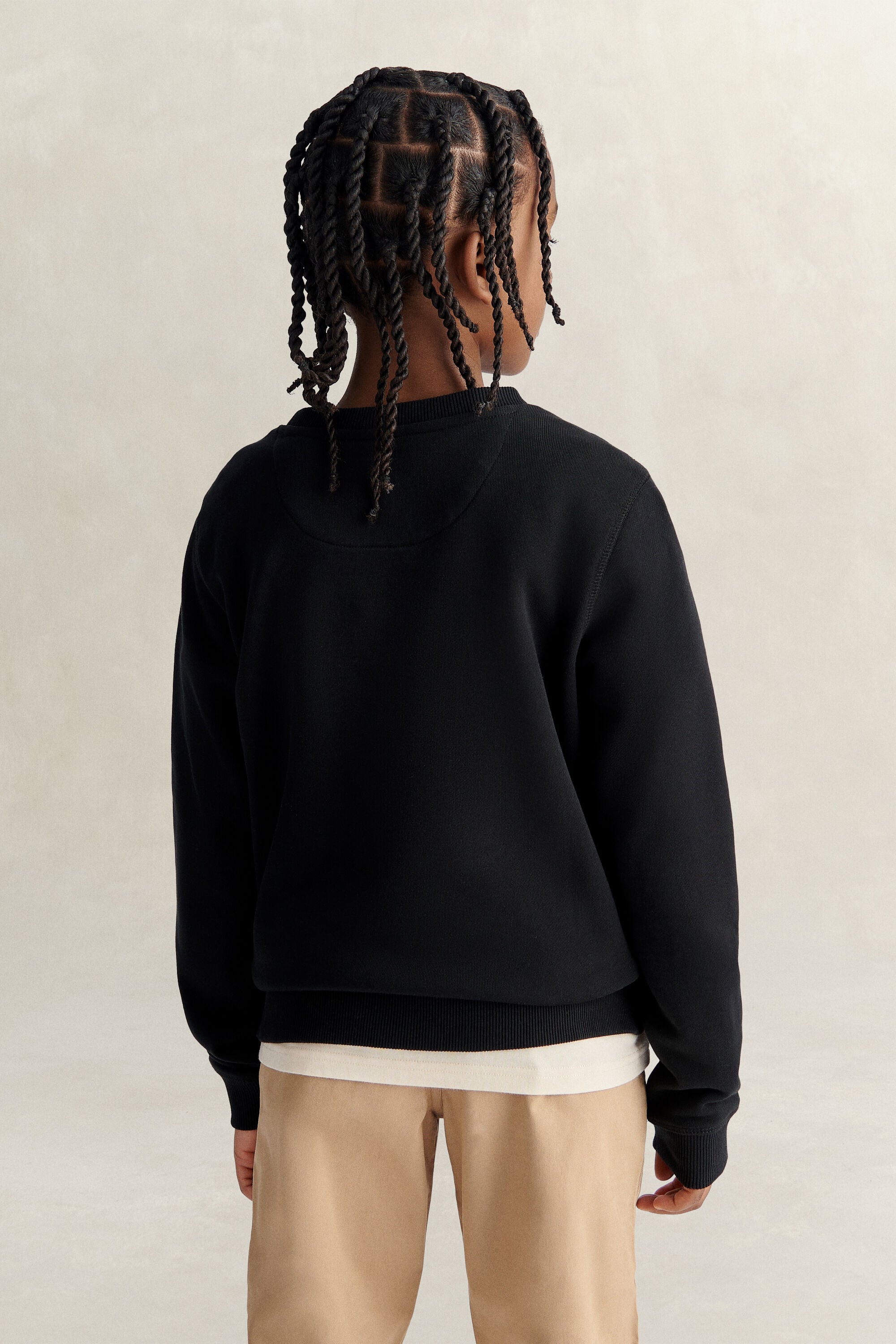 Teens sweatshirt med sköldemblem