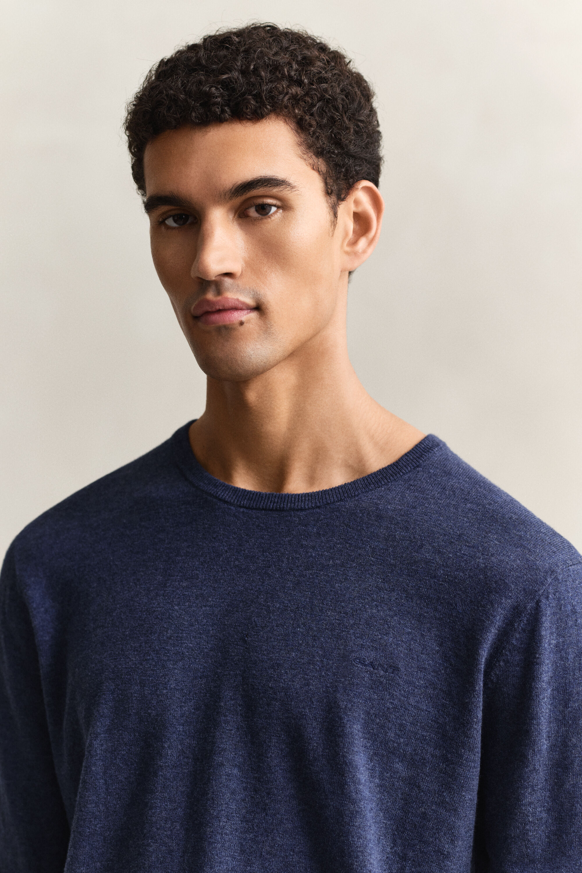 Tröja i grovspunnen bomullsblandning