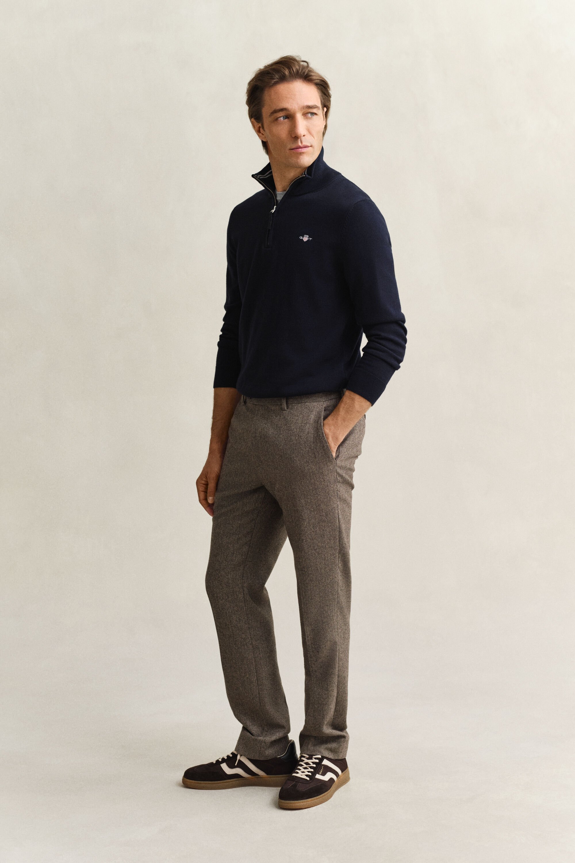 Klassisk bomullströja med dragkedja vid halsöppningen