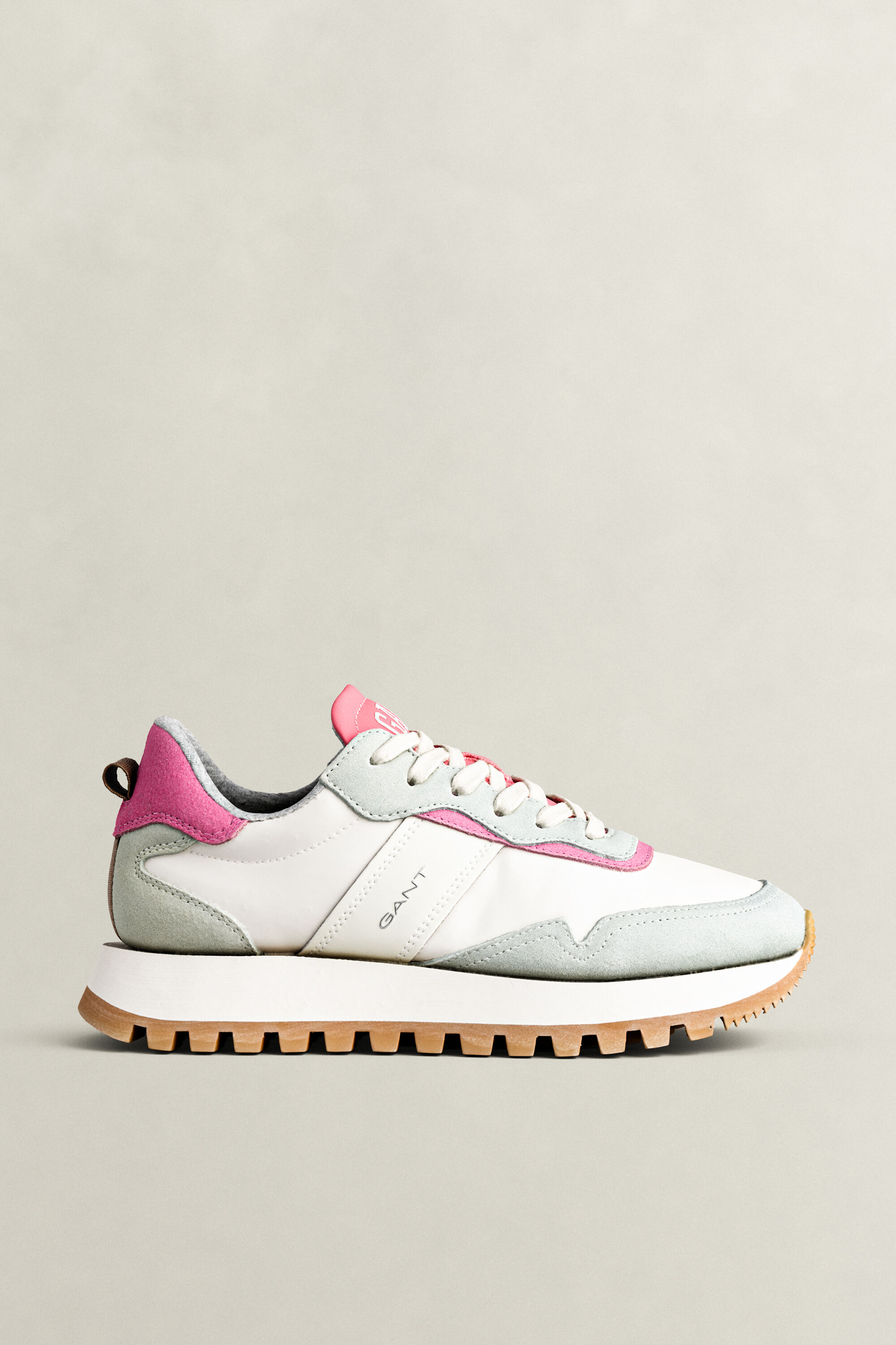 Caffay sneakers i mocka och nylon