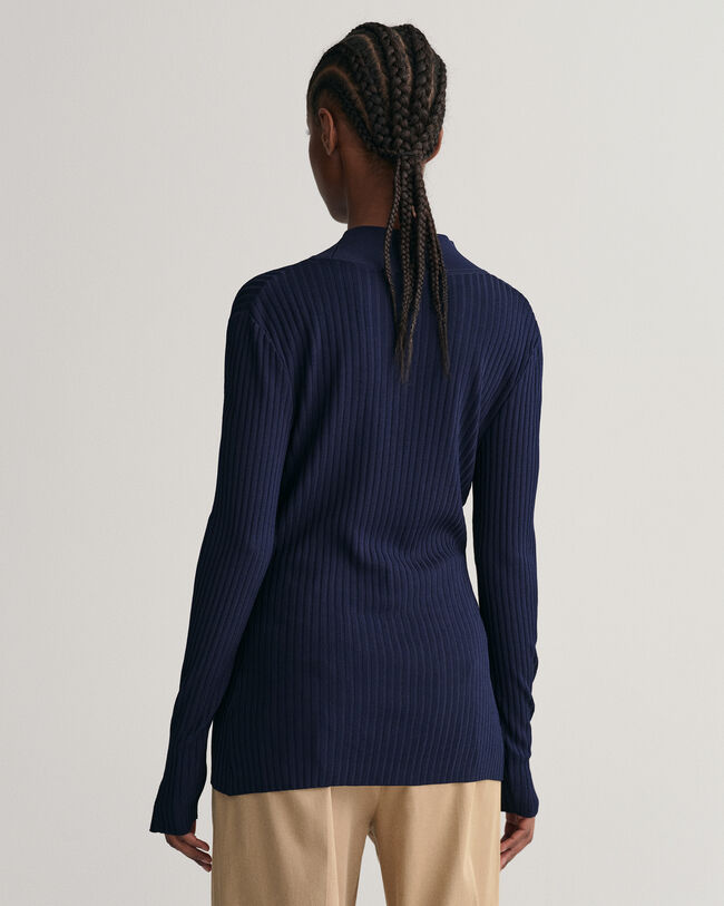 Ribbstickad tr&ouml;ja med V-ringning och l&aring;ng &auml;rm