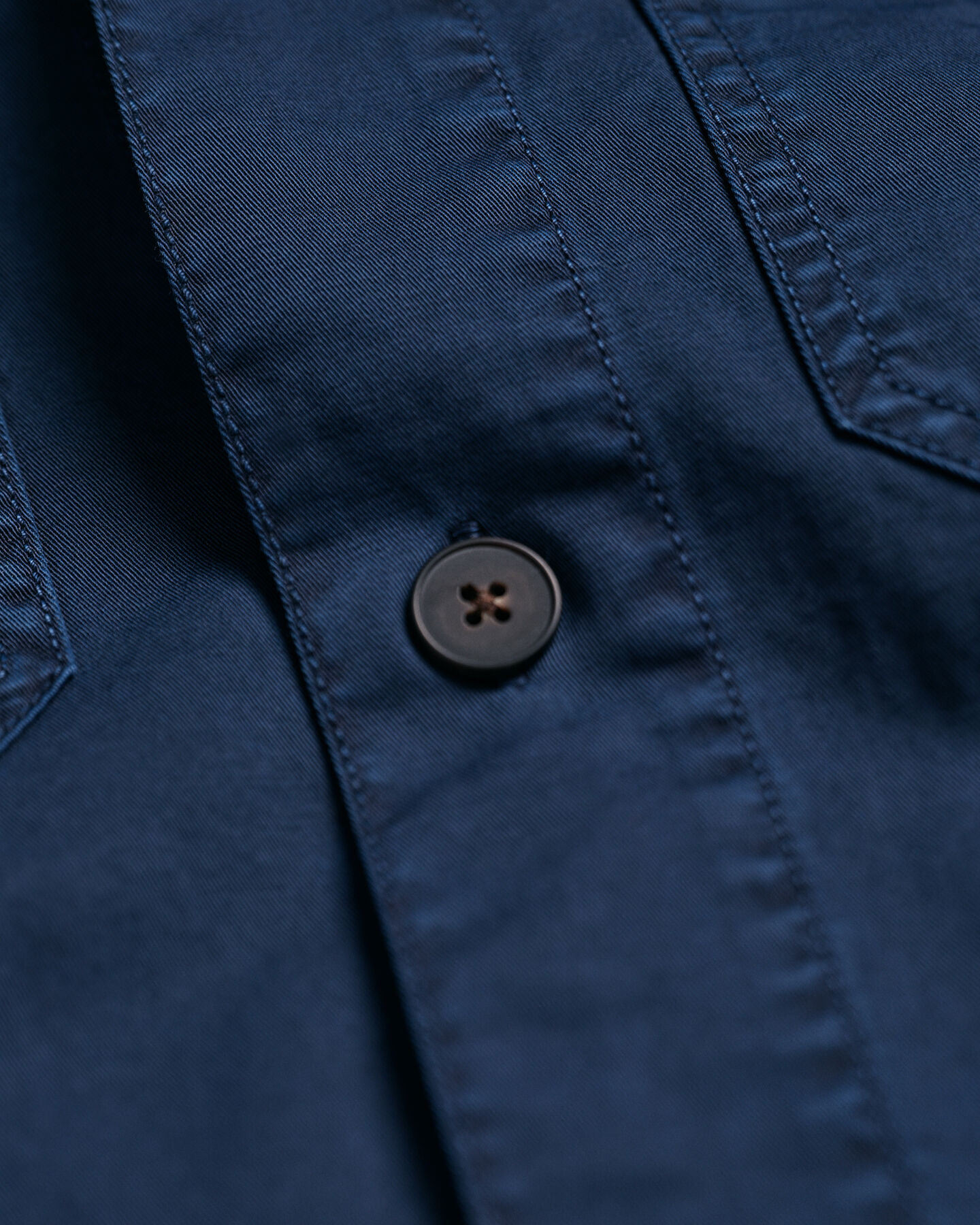 Kabelstickad crew neck bomullstr&ouml;ja