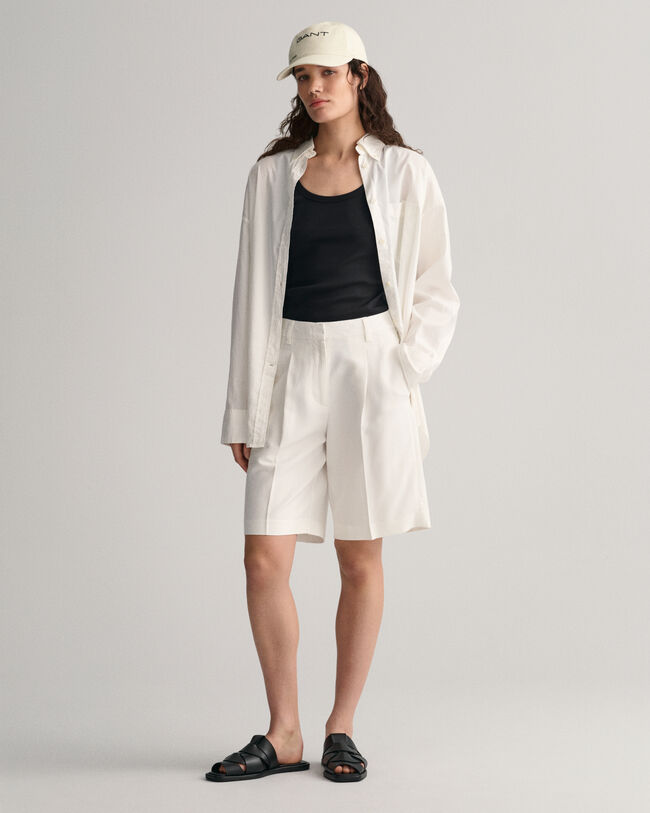 Relaxed fit shorts med veck