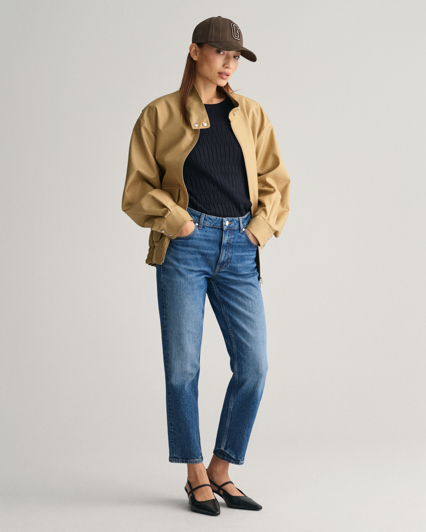 Kortärmad rundhalsad tröja med struktur