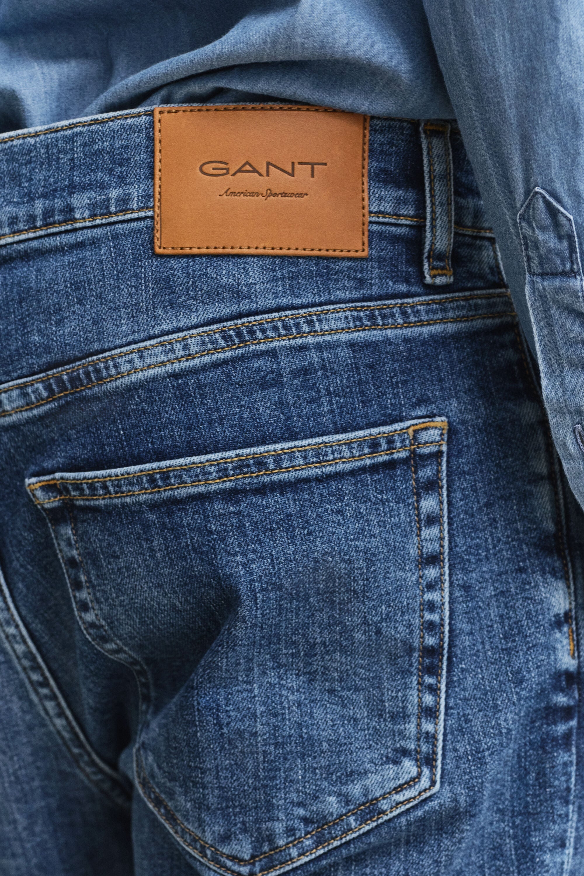 Regular fit jeans