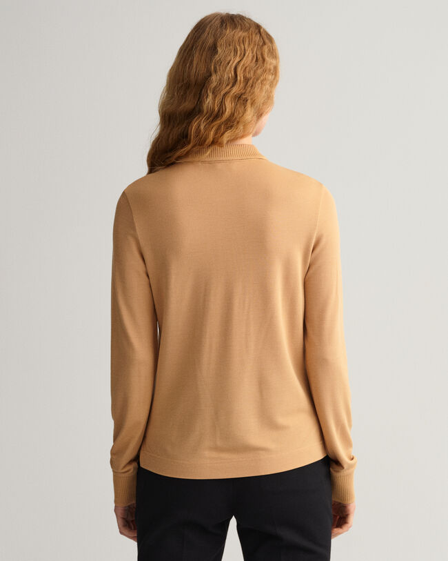 Detail Collar l&aring;ng&auml;rmad pik&eacute;tr&ouml;ja