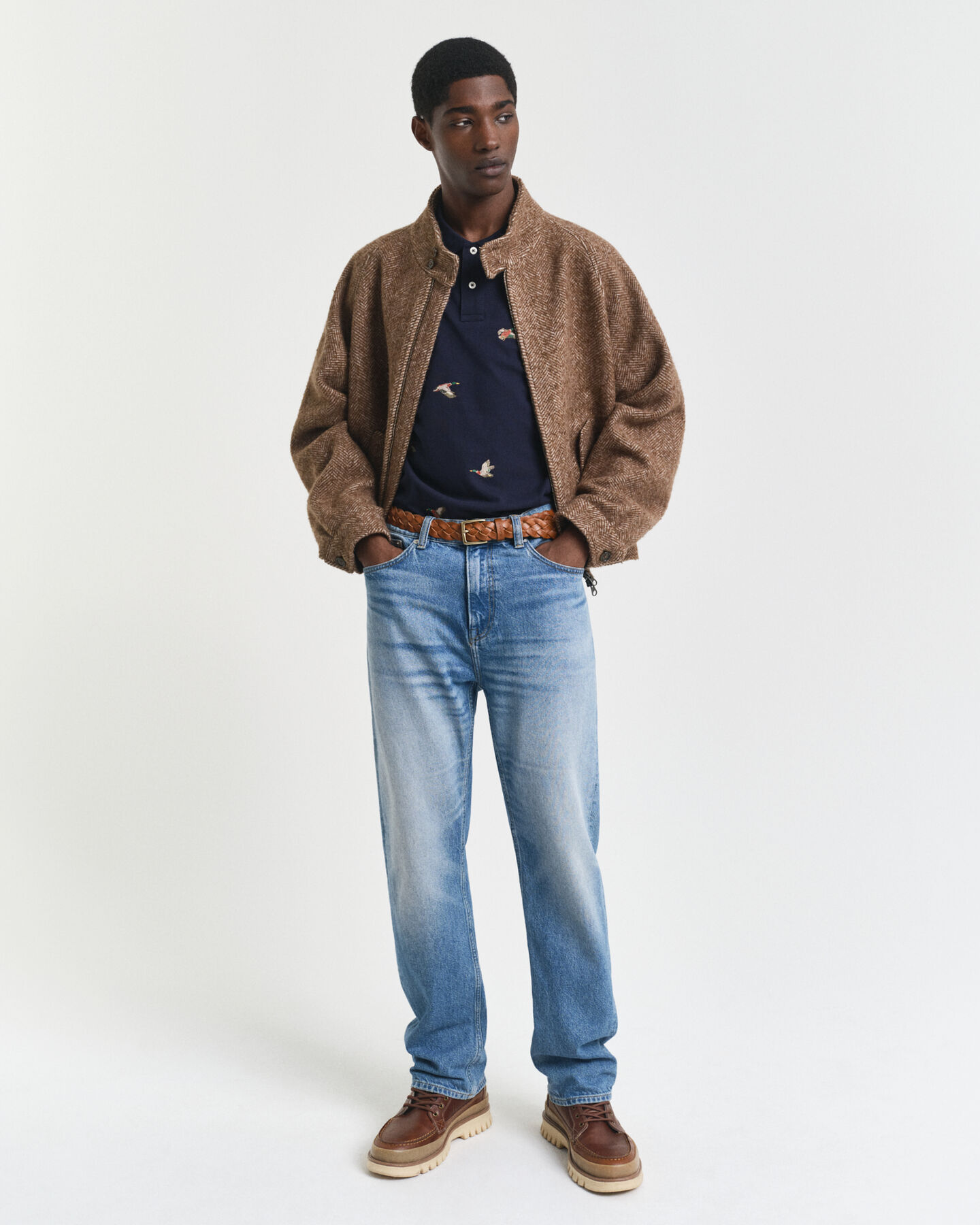 Broderad pikétröja