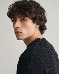 Rundhalsad tr&ouml;ja i linne och silke