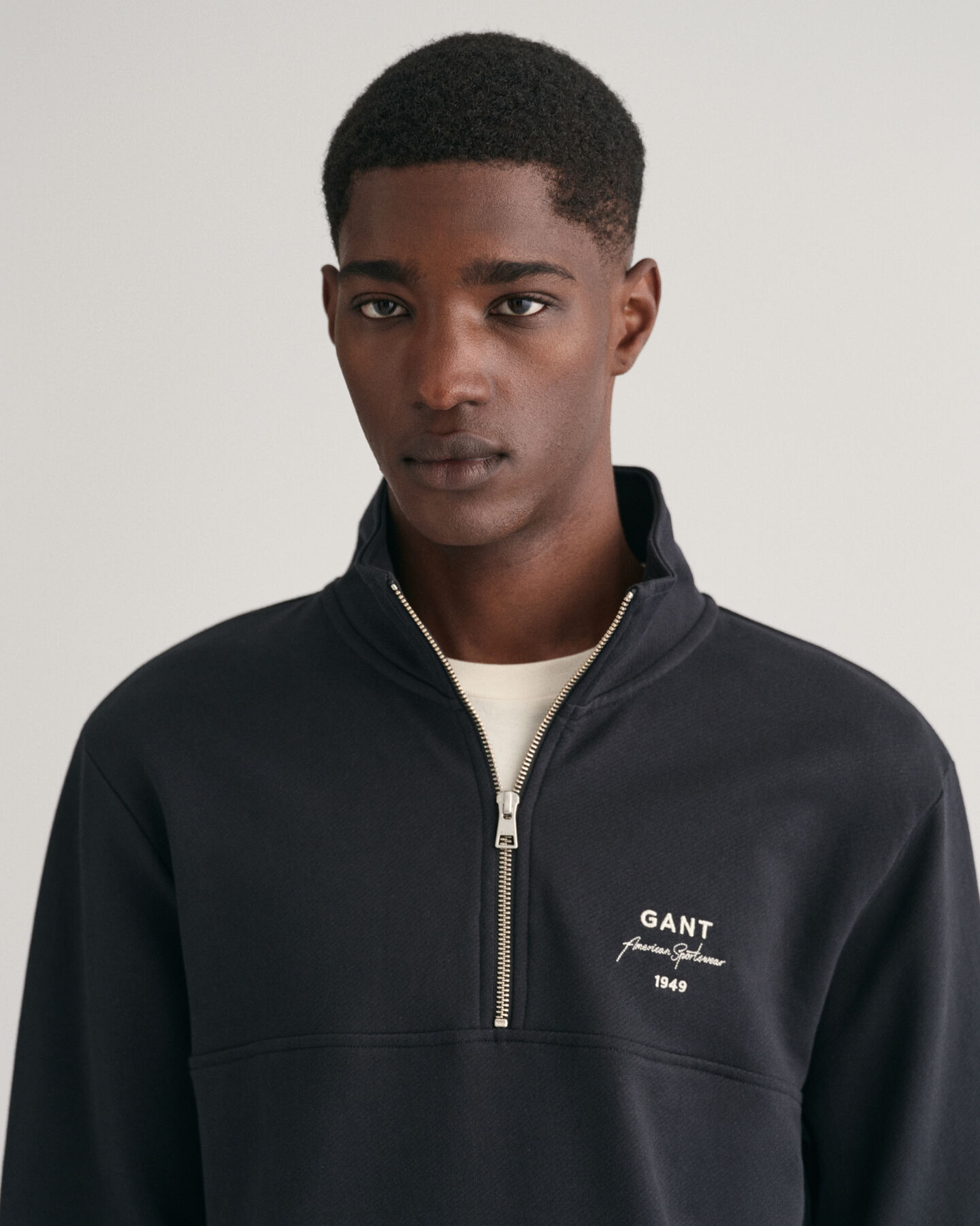 GANT Script Graphic half-zip sweatshirt