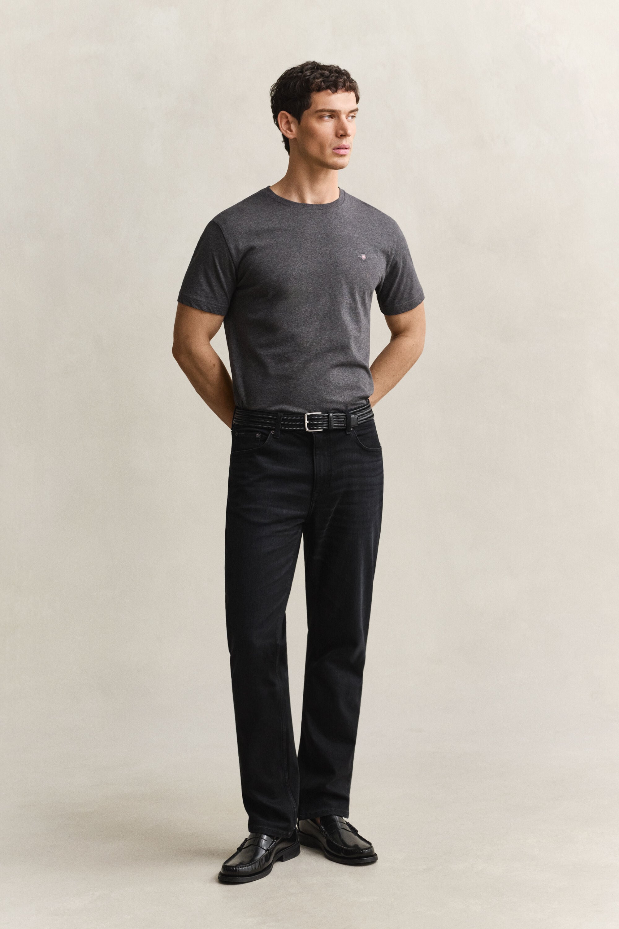 Regular fit T-shirt med sköld