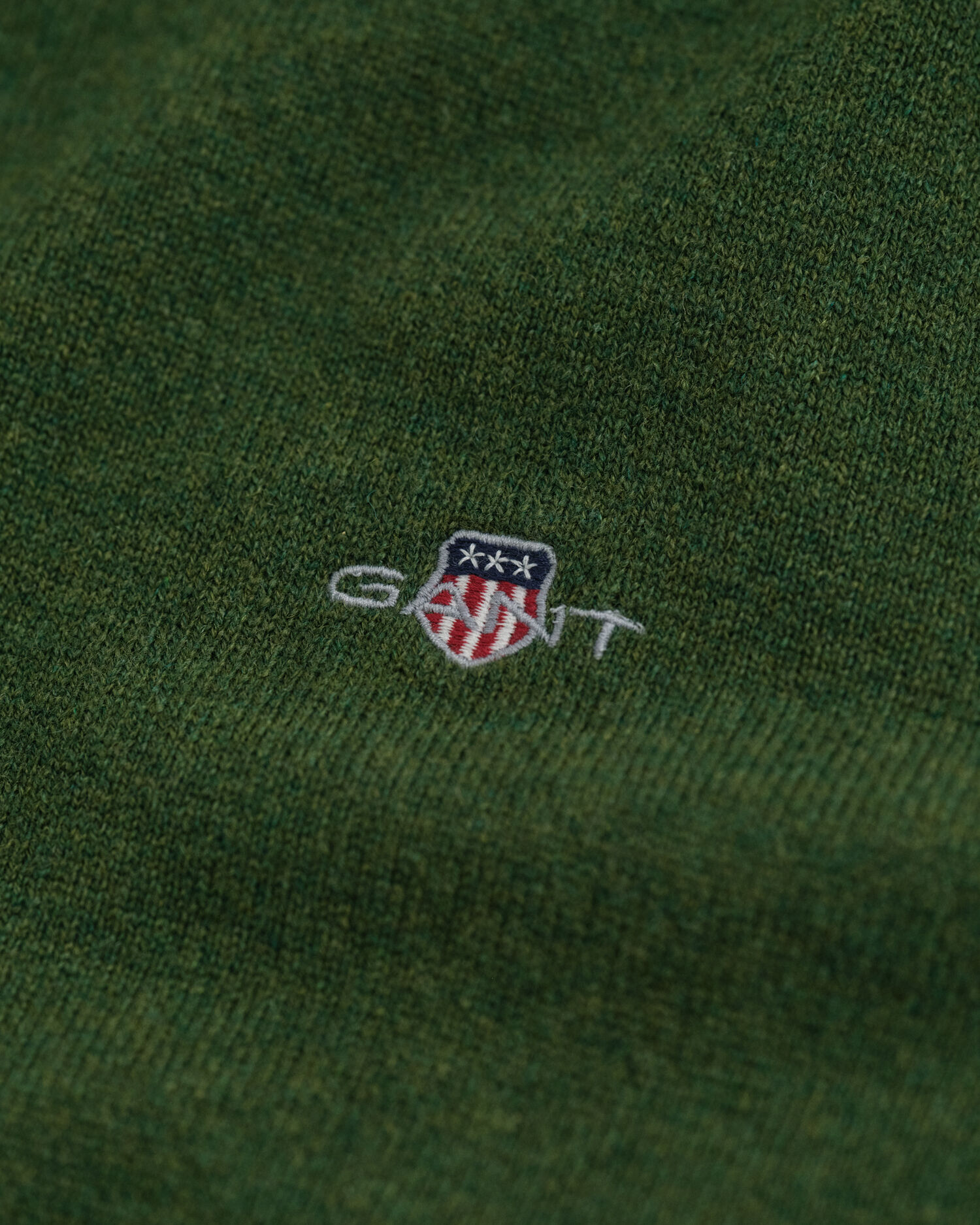 Rundhalsad tröja i superfin lammull