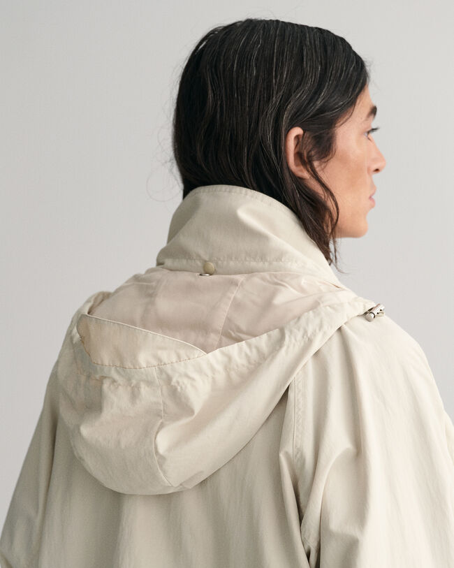 Jacka med raglanärm