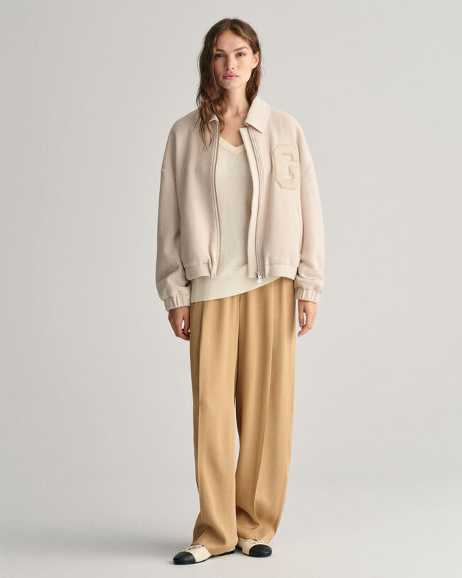 Finstickad V-ringad tröja