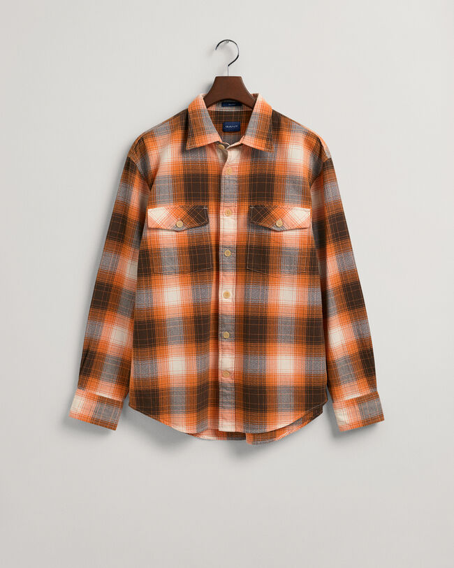 Relaxed fit rutig skjorta