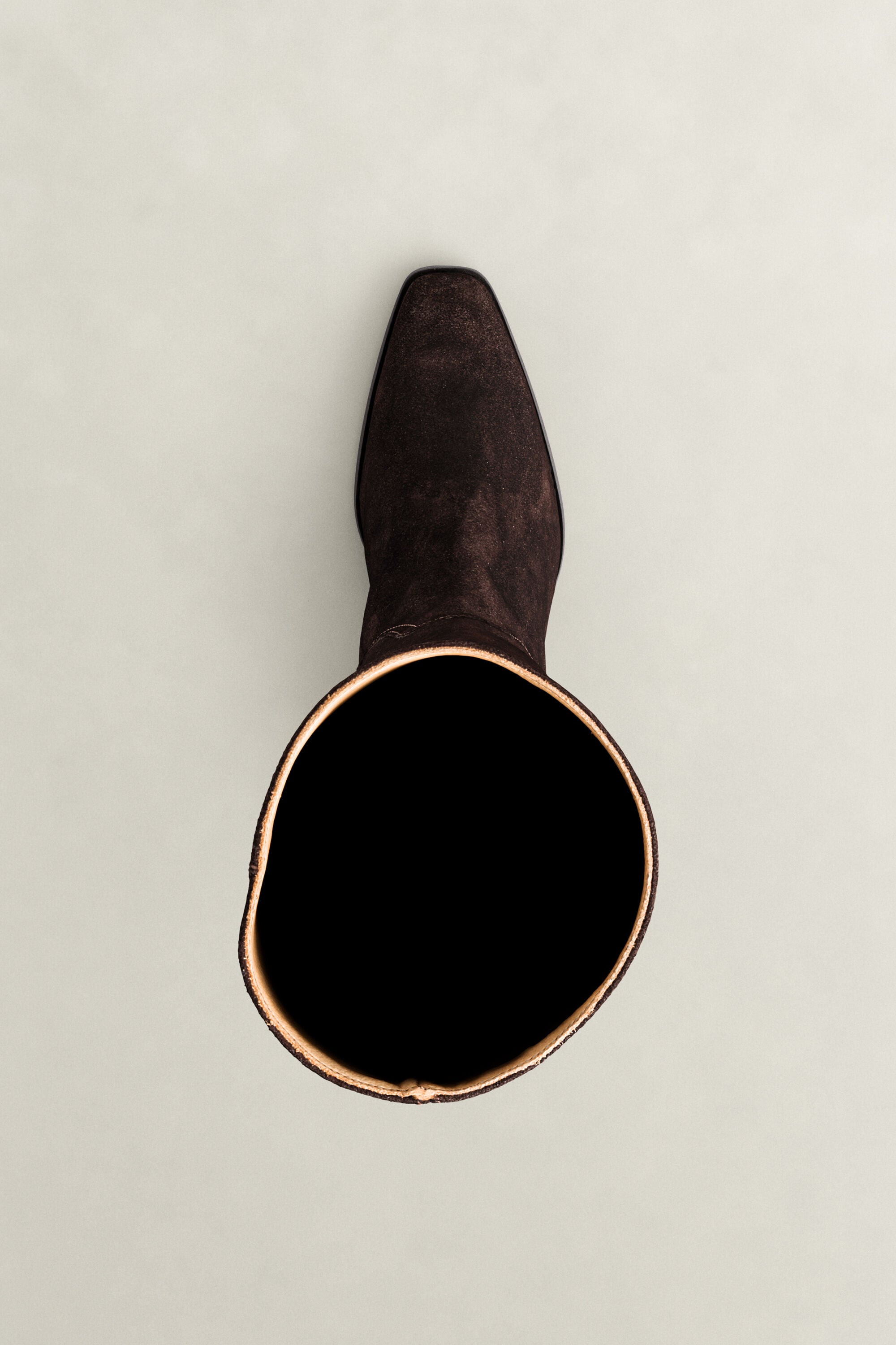 Bassotte höga mockaboots