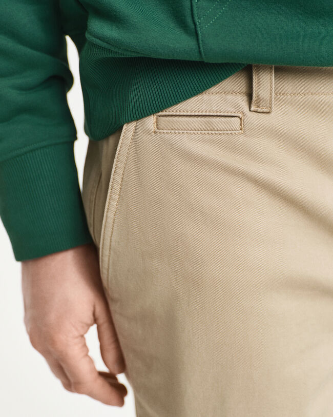 Relaxed fit chinos i bomullstwill