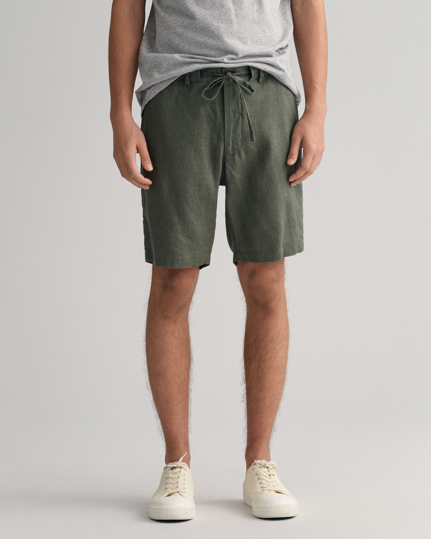 Relaxed fit linneshorts med dragsko