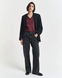 Shield V-ringad T-shirt