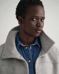 Cropped jacka i ullblandning