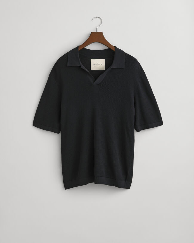 L&ouml;sstickad pik&eacute;tr&ouml;ja