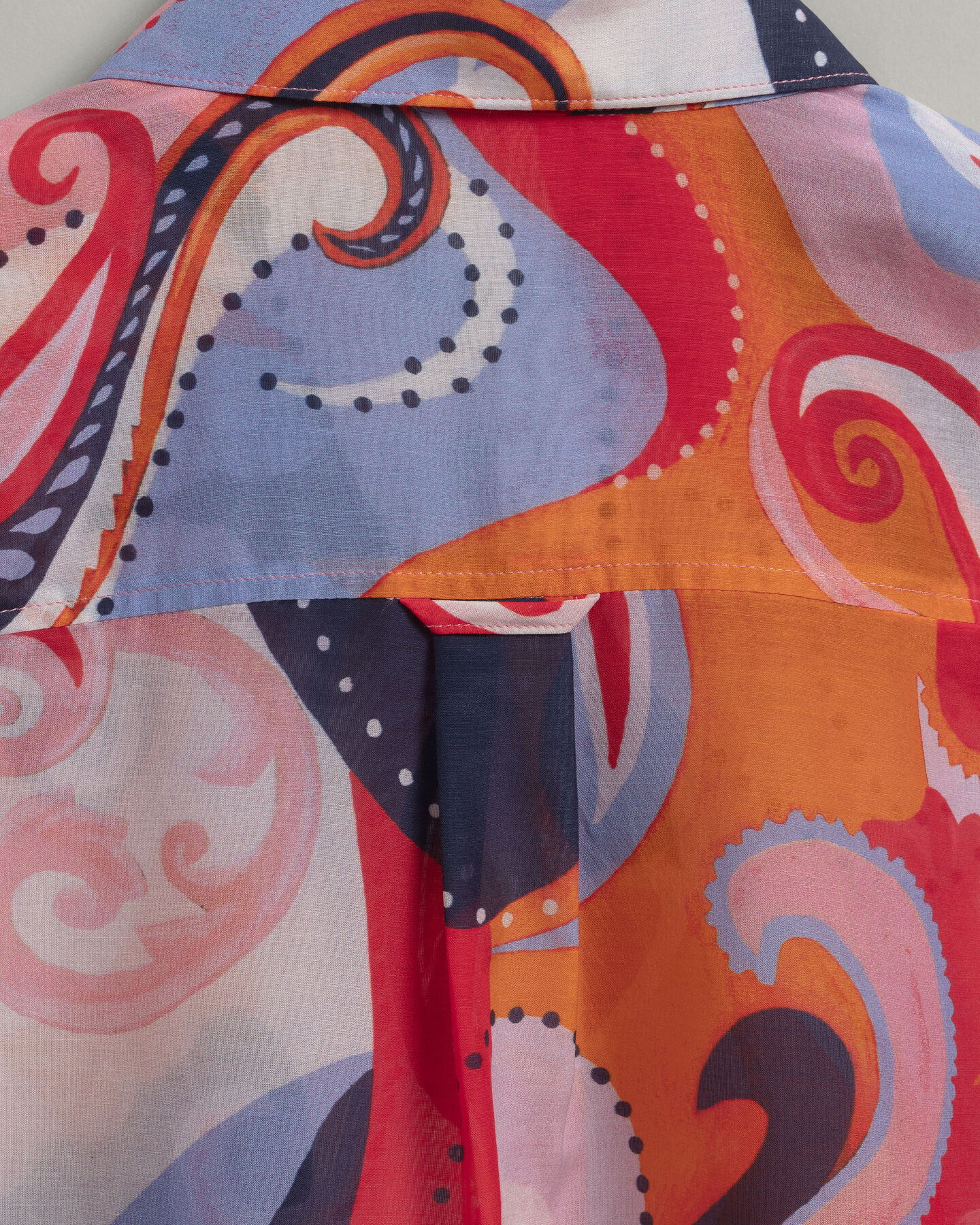 Regular fit paisleyskjorta i bomullssiden