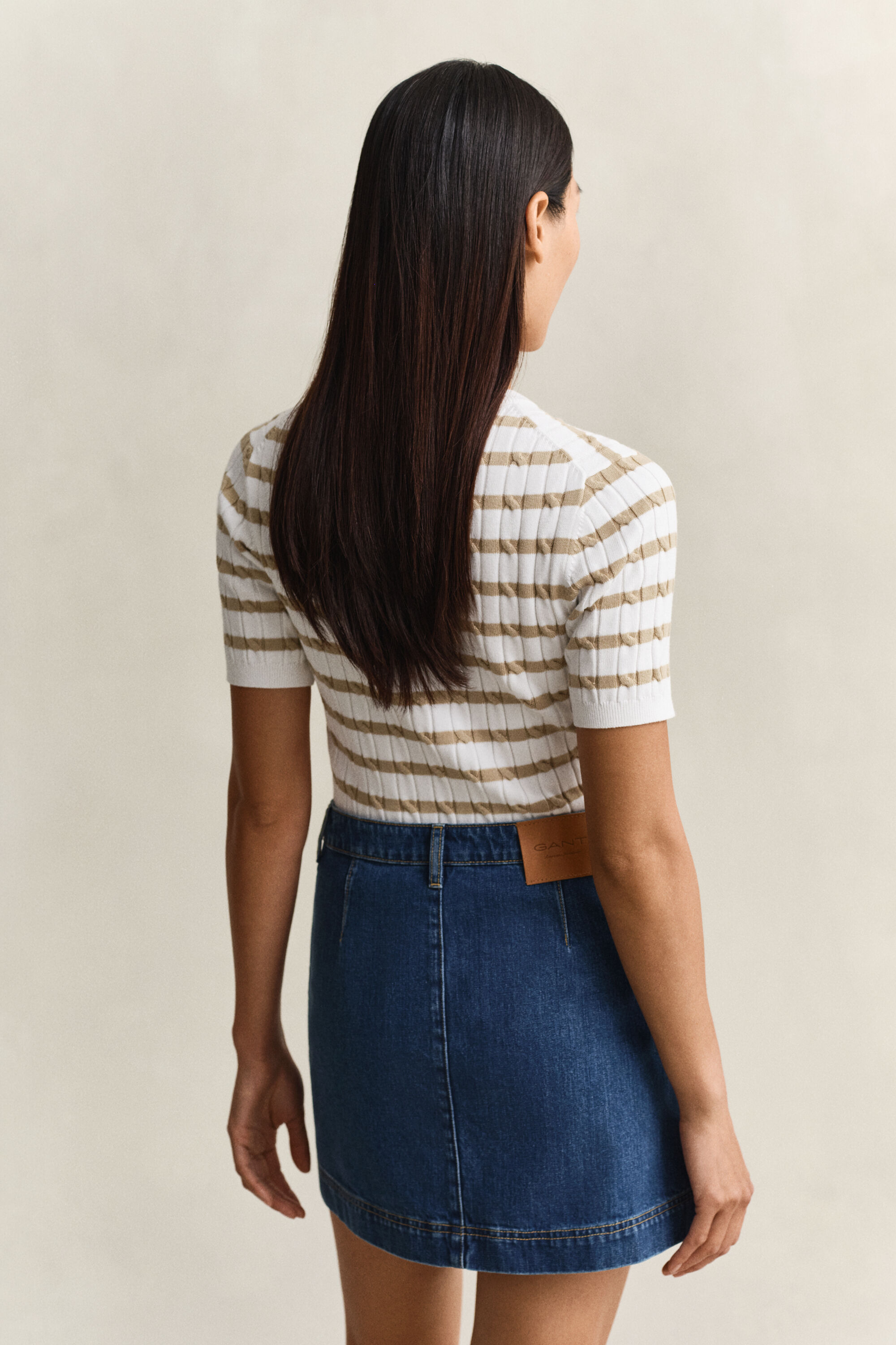 Randig kabelstickad kortärmad tröja