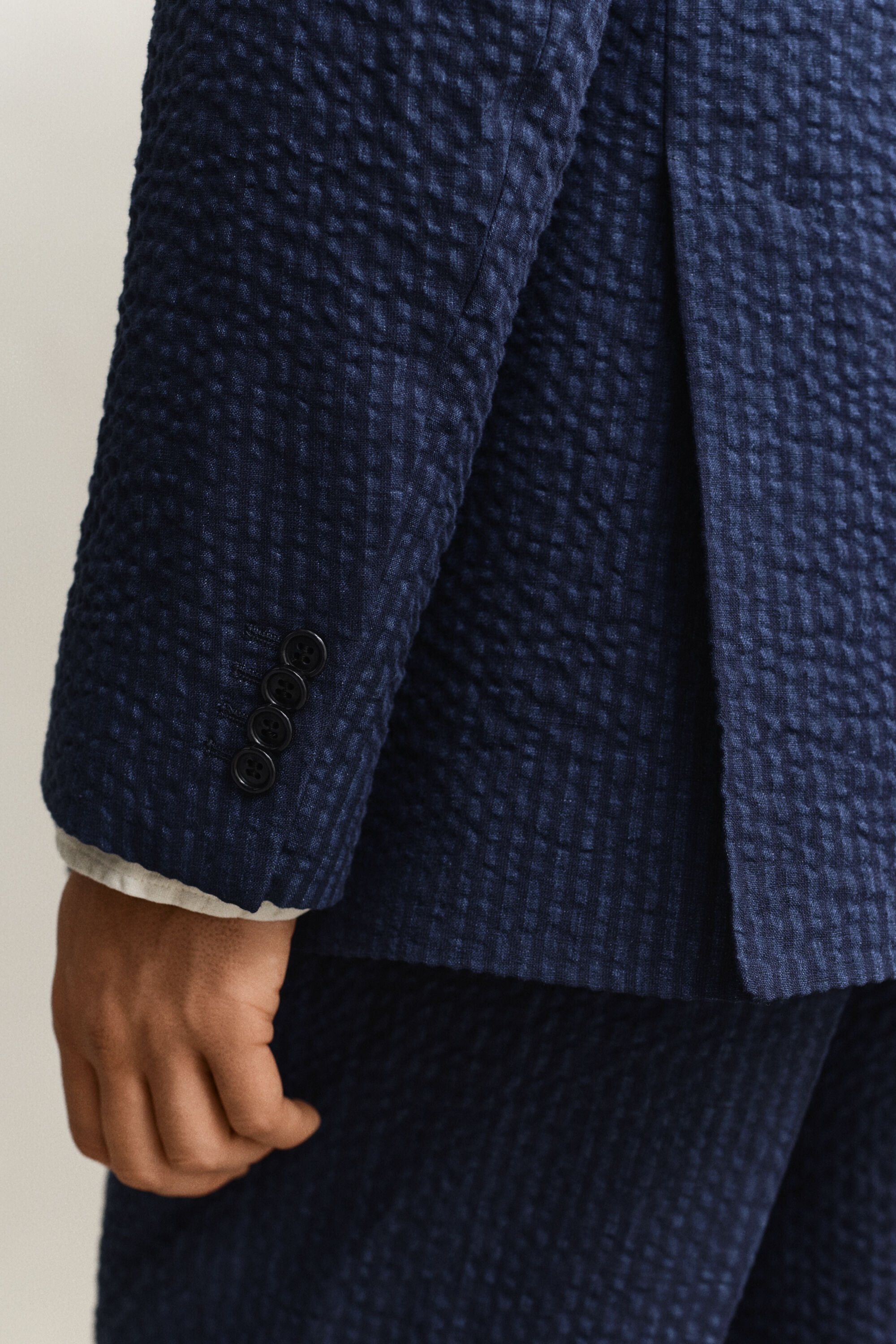 Indigofärgad kavaj i bäckebölja