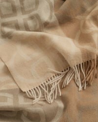 Yllehalsduk med monogram