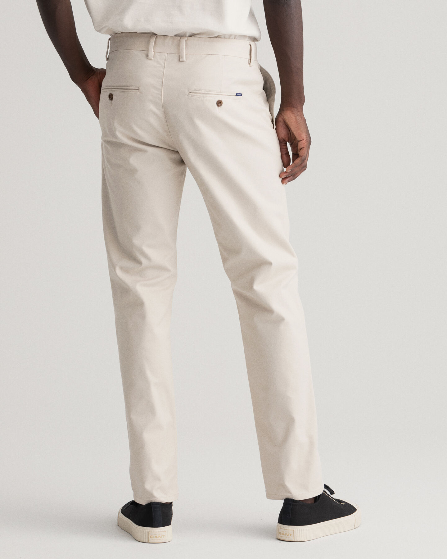 Hallden slim fit Tech Prep™ chinos