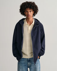 Lätt jacka med kapuschong