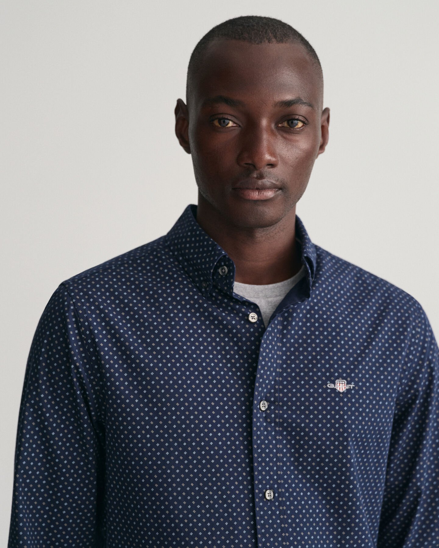 Regular fit småmönstrad skjorta