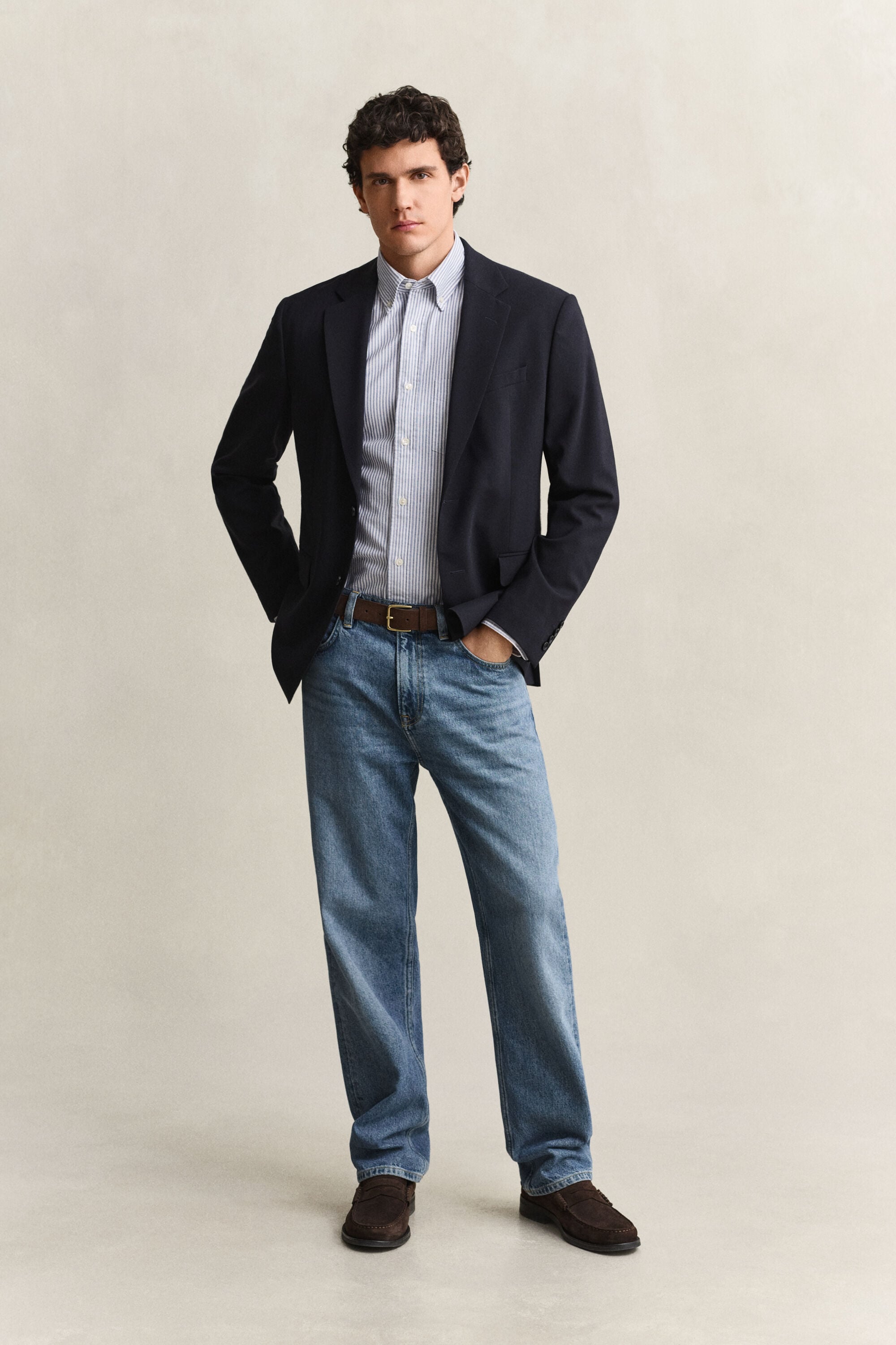 Klassisk randig oxfordskjorta med regular fit