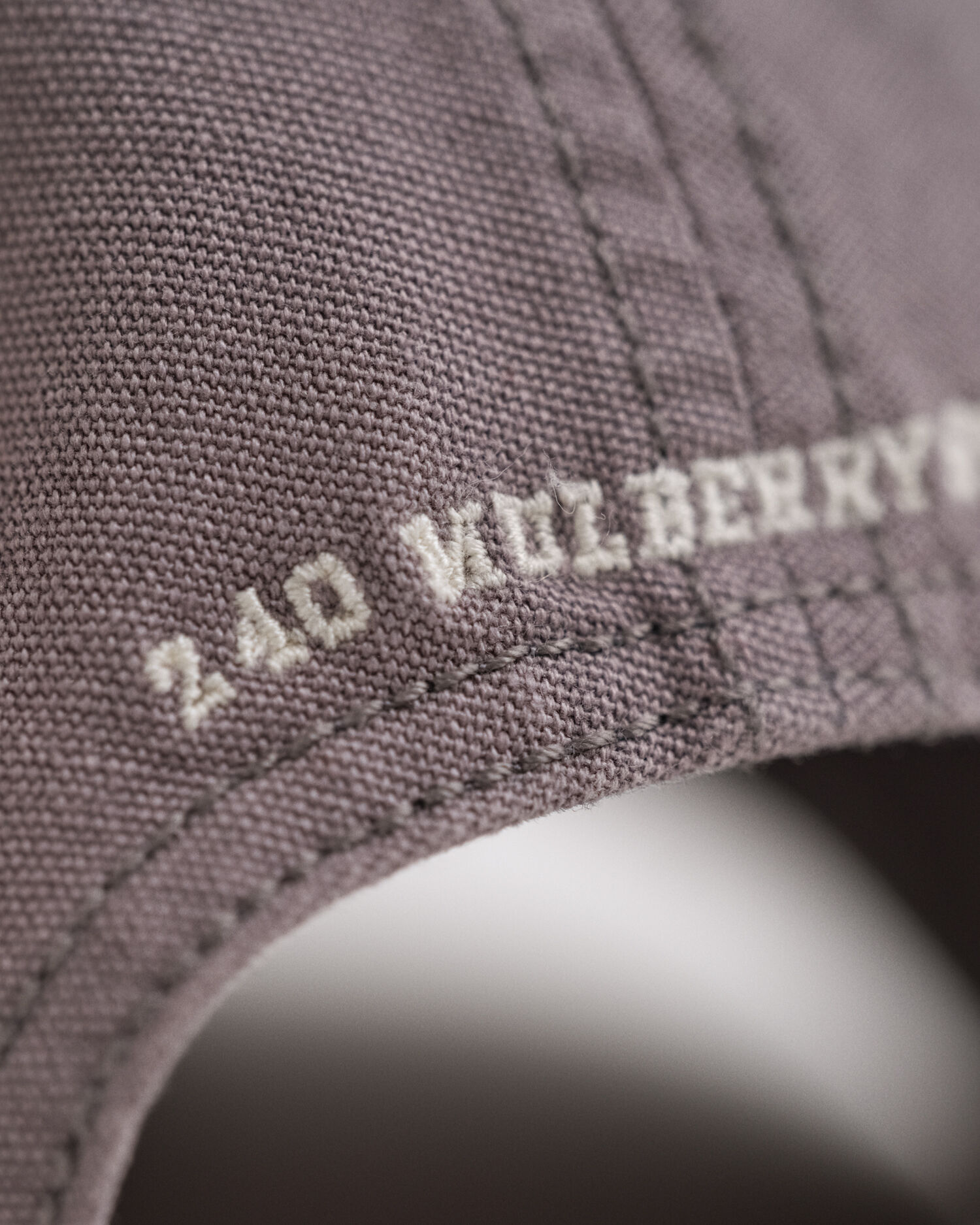 Keps i tvättad kanvas