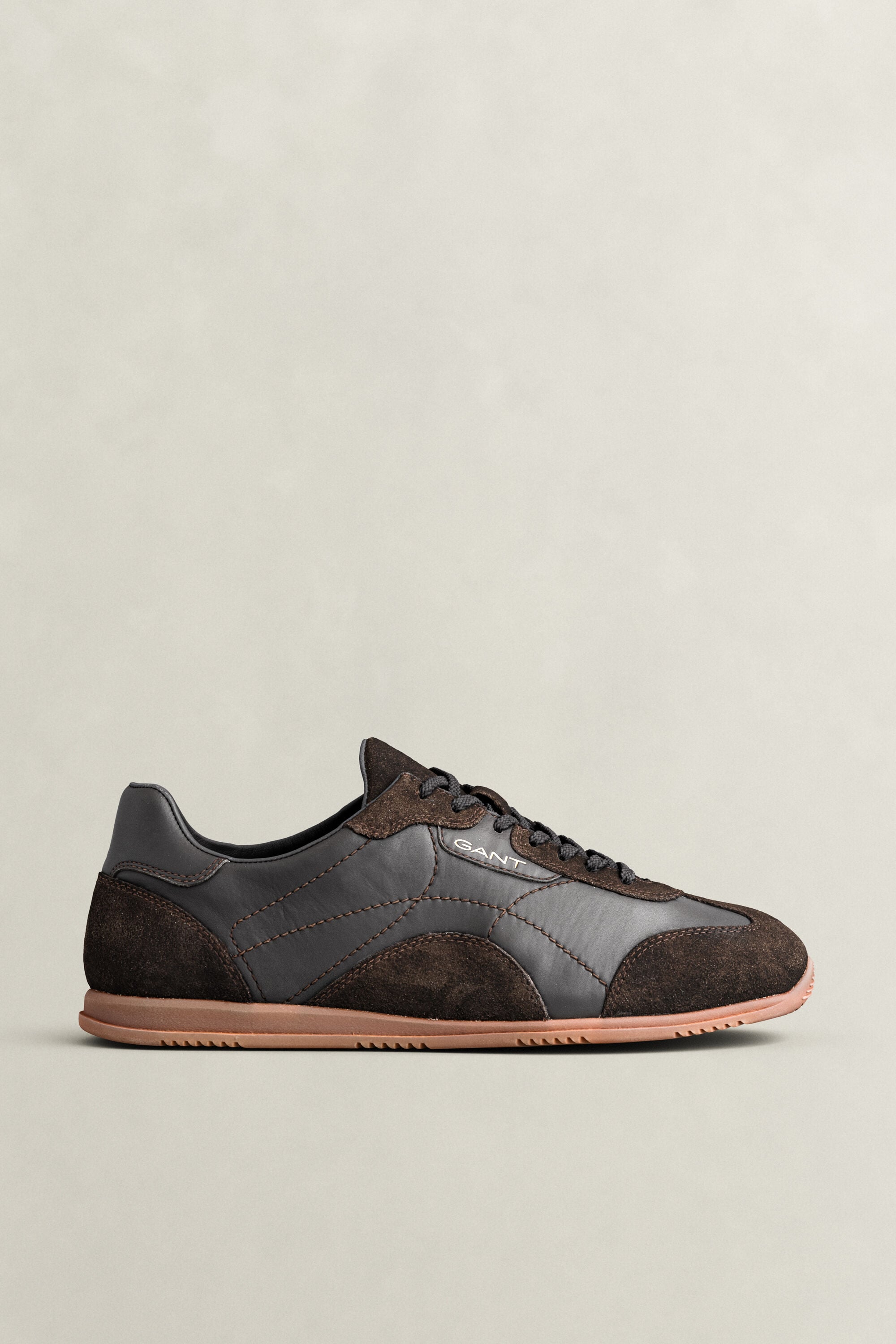 Spearclub sneakers i mocka och läder